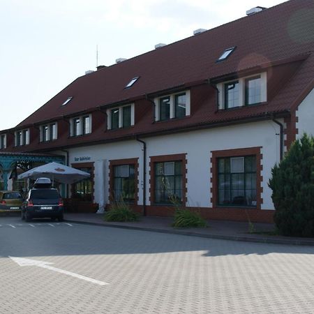 Motel Warmiaki Bed&Breakfast Jadow Exterior photo